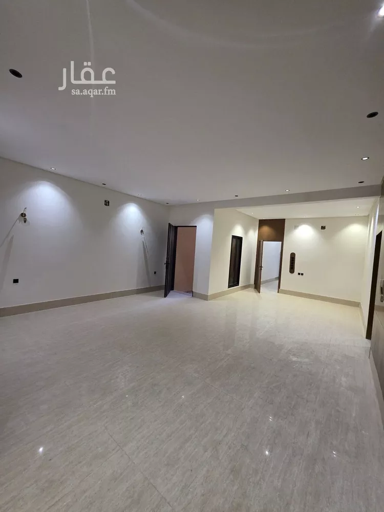 Floor for Sale in Riyadh Tuwaiq 20