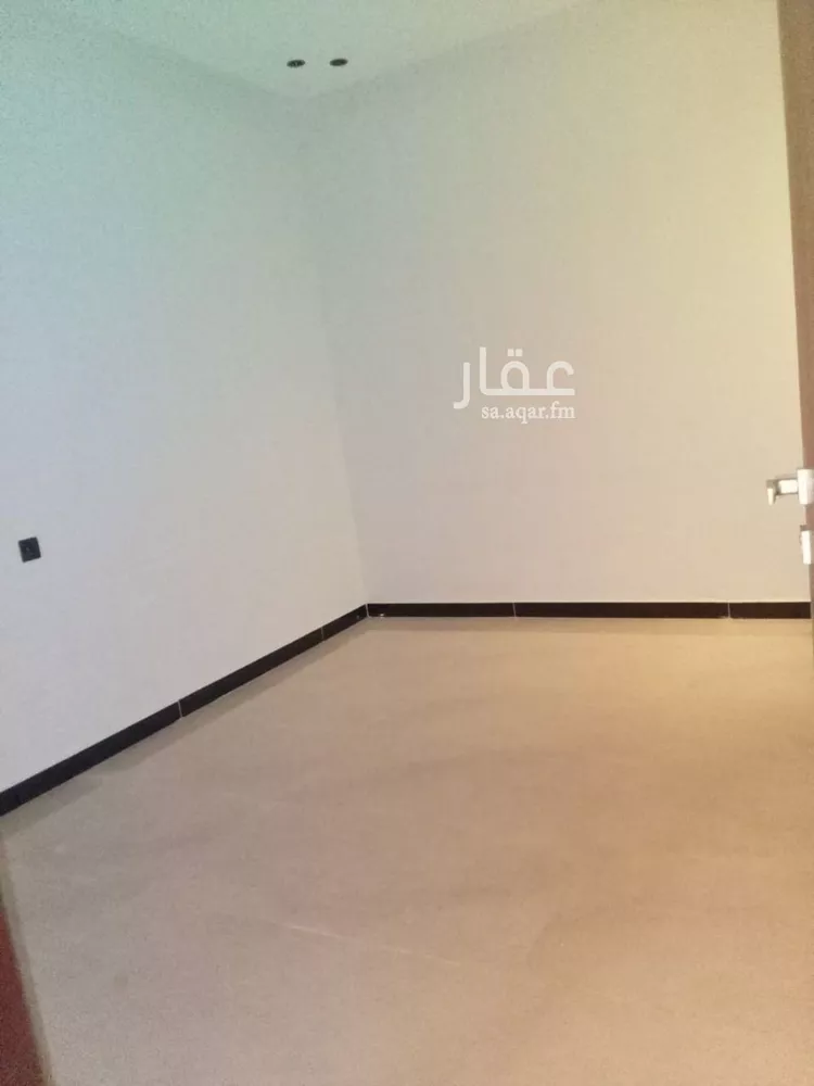 دور للبيع في شارع ابن نشوان, حي الحزم, مدينة الرياض, منطقة الرياض 7