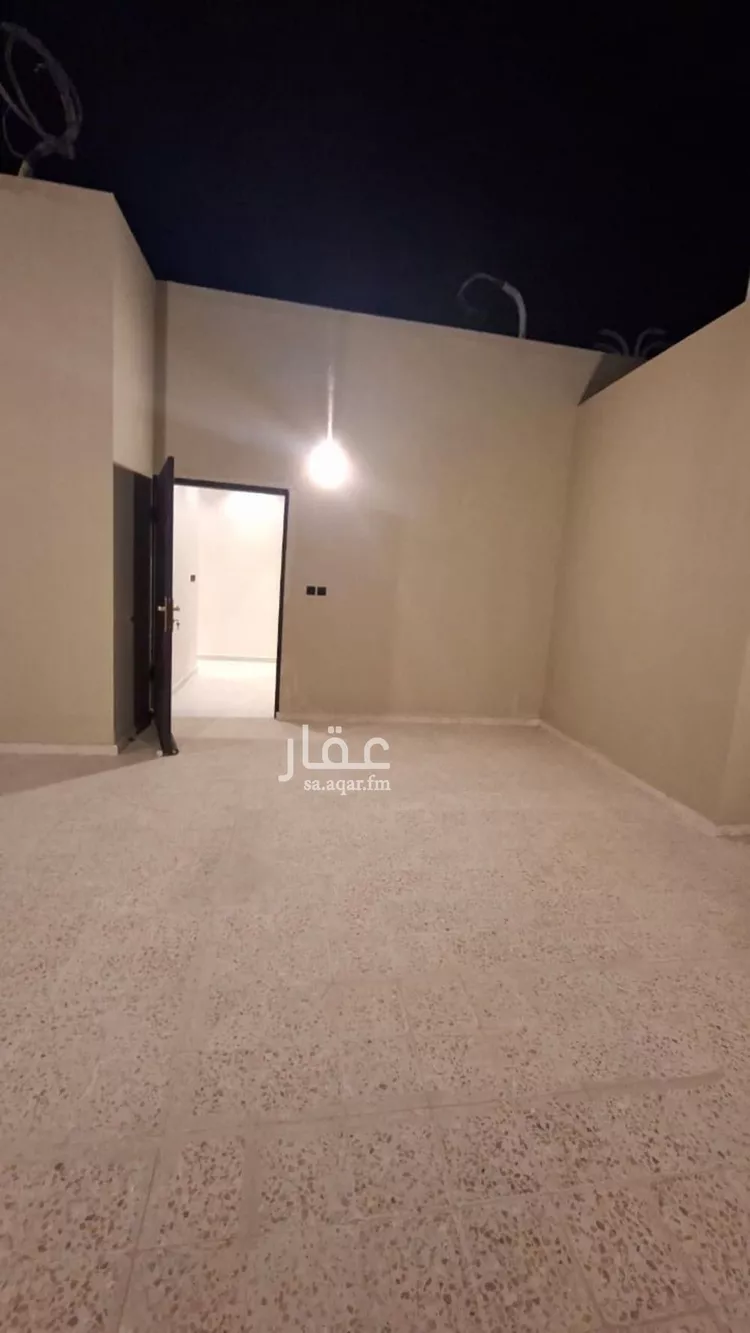 دور للبيع في شارع علي العصامي, حي البيان, مدينة الرياض, منطقة الرياض 7