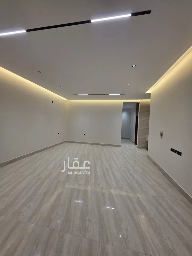 دور للبيع في شارع عباس يوسف قطان, حي ديراب, مدينة الرياض, منطقة الرياض 9