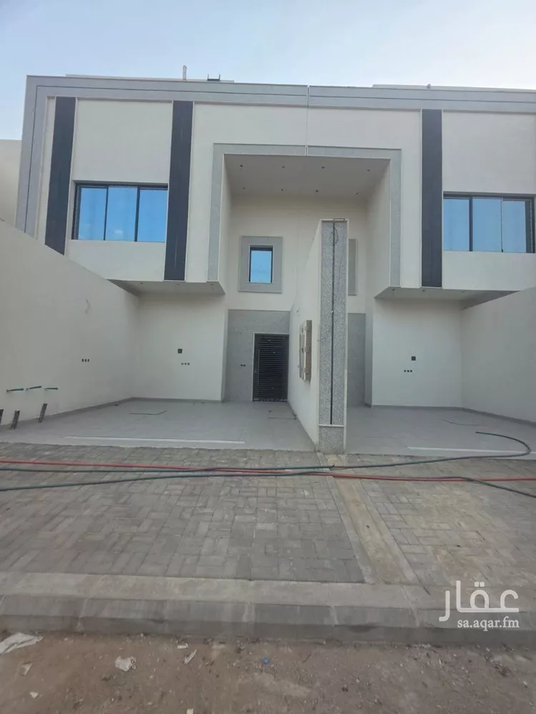 Floor for Sale in Riyadh Tuwaiq صورة 4