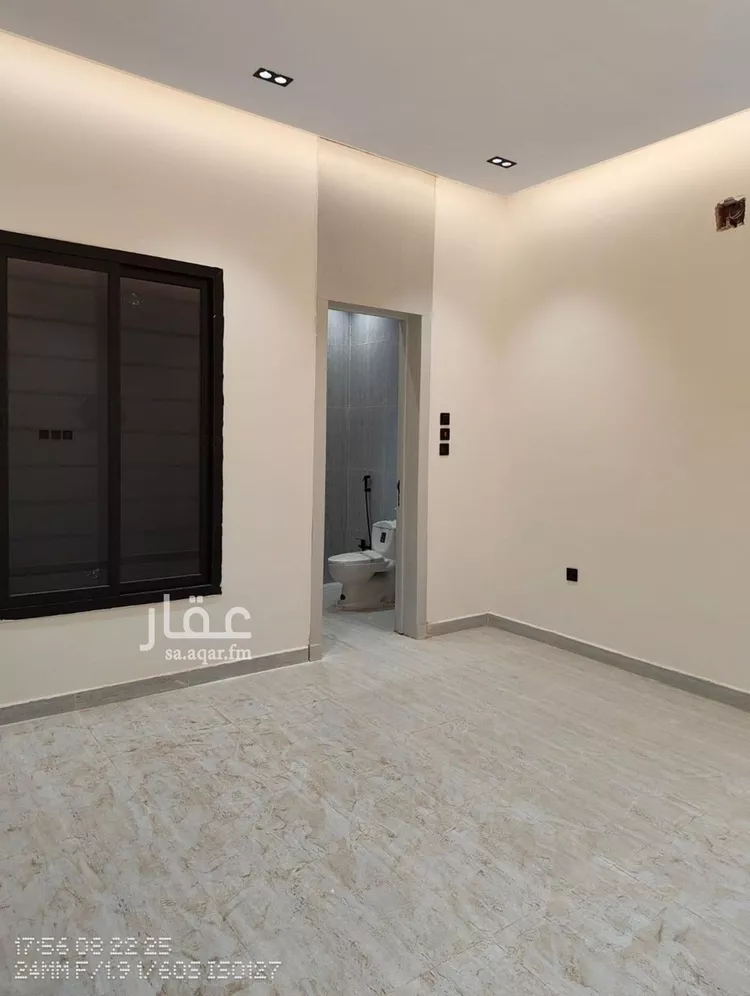 دور للبيع في شارع مسلم, حي بدر, مدينة الرياض, منطقة الرياض صورة 5