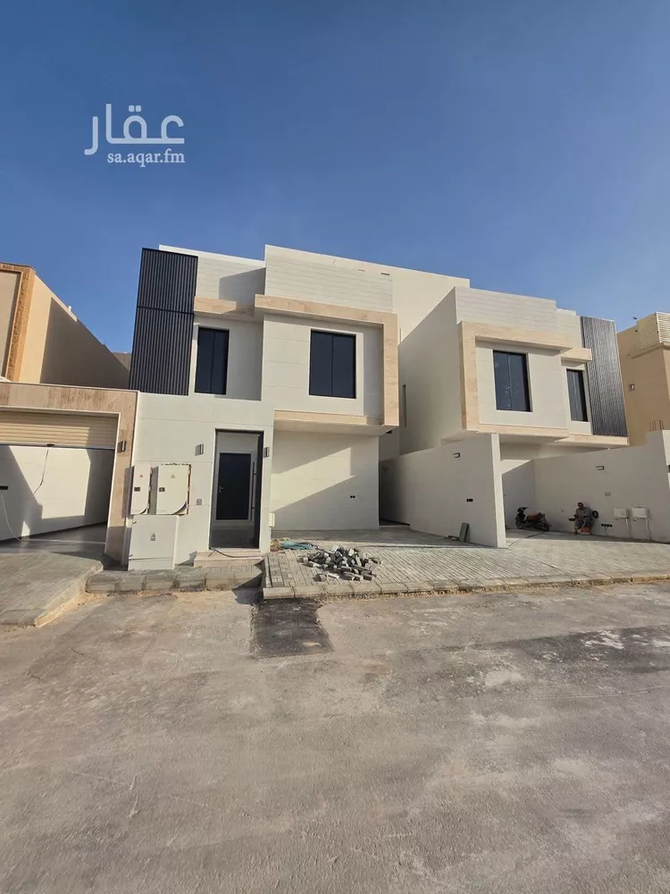 دور للبيع في شارع المويلح, حي العريجاء الغربي, مدينة الرياض, منطقة الرياض
