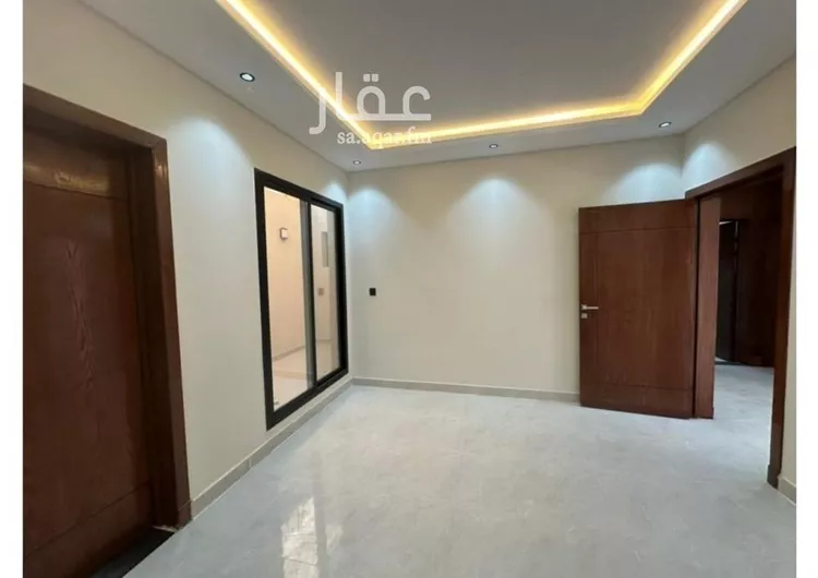 Floor for Sale in Riyadh Dirab 9