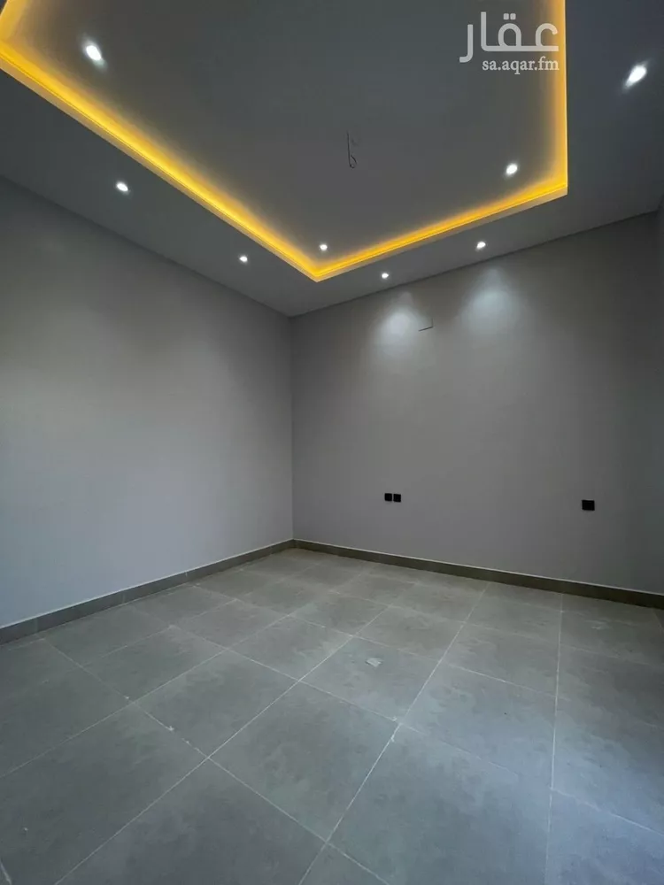 دور للبيع في شارع يحيى المفتي, حي طويق, مدينة الرياض, منطقة الرياض 7