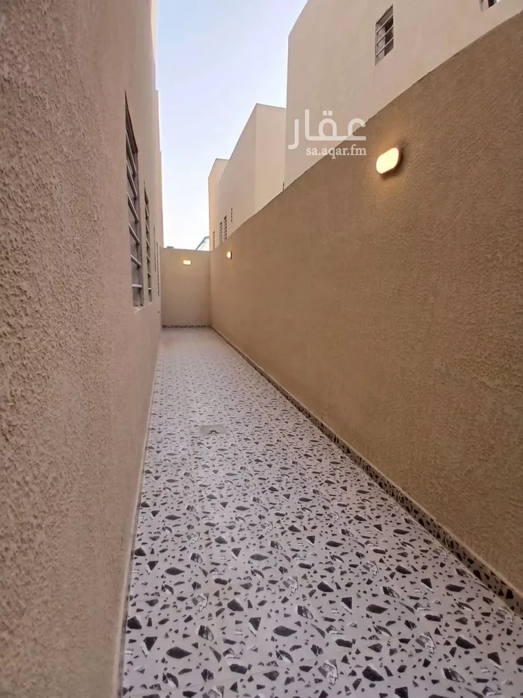 دور للبيع في شارع الصفا الملبد, حي طيبة, مدينة الرياض, منطقة الرياض 11