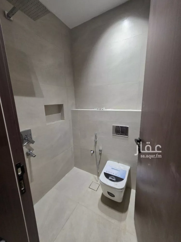 شقة للبيع في شارع أكمل القرشي, حي بدر, مدينة الرياض, منطقة الرياض 8