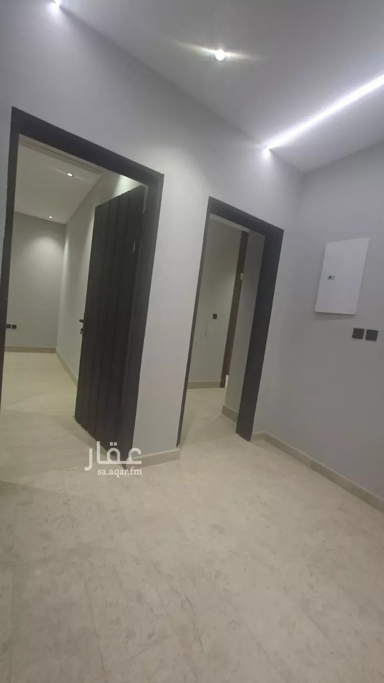 دور للبيع في شارع خالد إدريس, حي العوالي, مدينة الرياض, منطقة الرياض 7