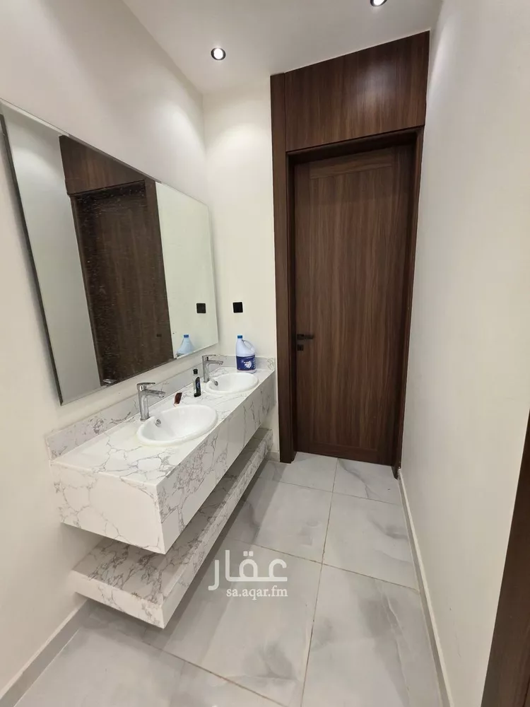 Villa for Sale in Riyadh Dhahrat Laban 27