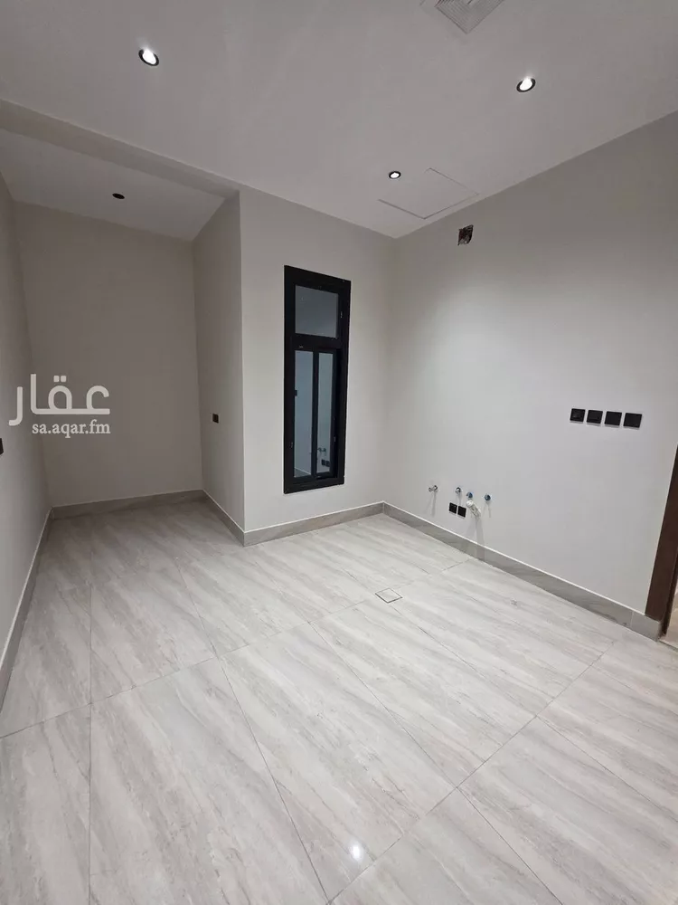 دور للبيع في شارع عباس يوسف قطان, حي ديراب, مدينة الرياض, منطقة الرياض 20