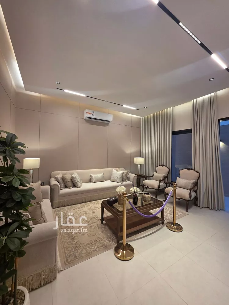 دور للبيع في شارع طريق النفود, حي عكاظ, مدينة الرياض, منطقة الرياض 8