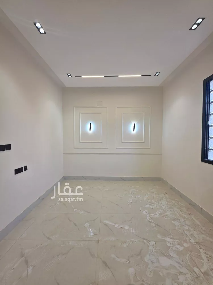 دور للبيع في شارع روضة عشيران, حي طيبة, مدينة الرياض, منطقة الرياض 19