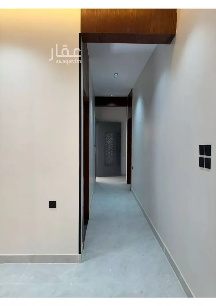 Floor for Sale in Riyadh Dirab 10