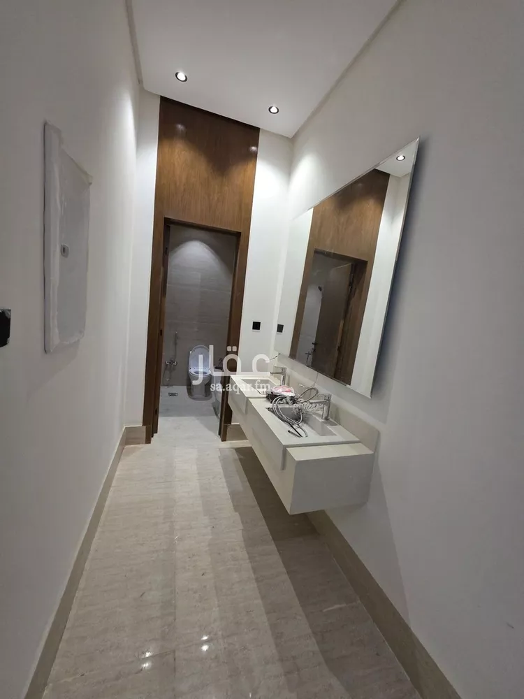 Floor for Sale in Riyadh Tuwaiq 7