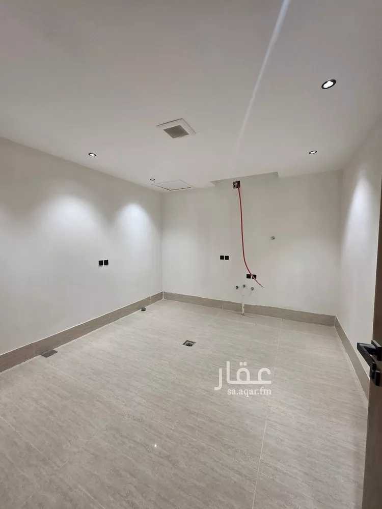 Floor for Sale in Riyadh Tuwaiq 12