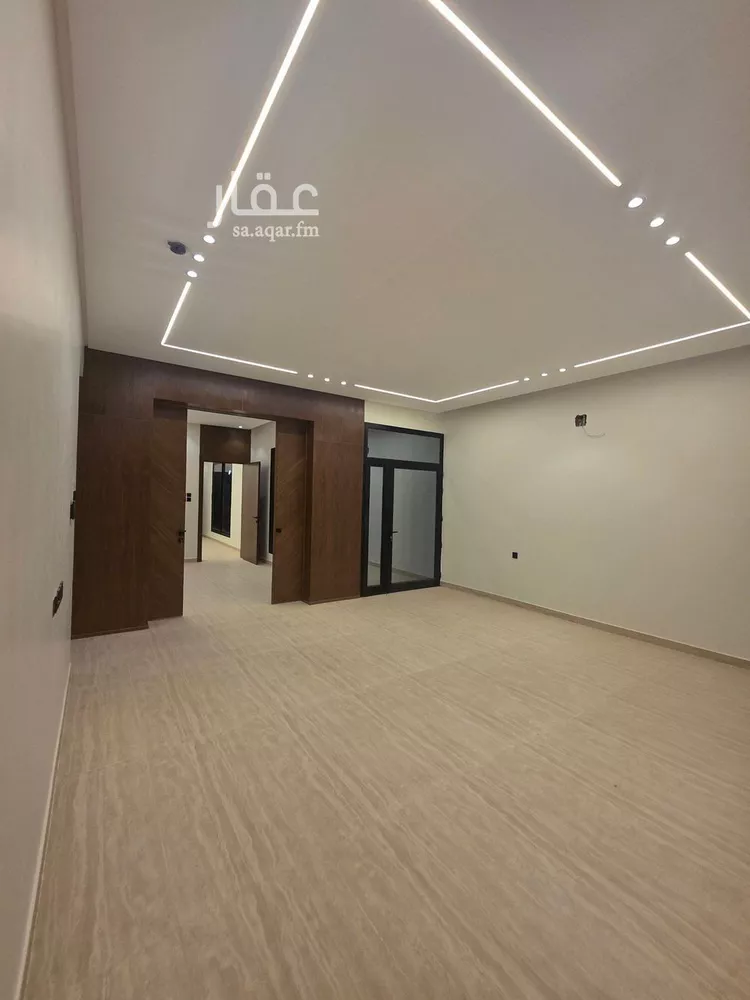 Floor for Sale in Riyadh Tuwaiq 14