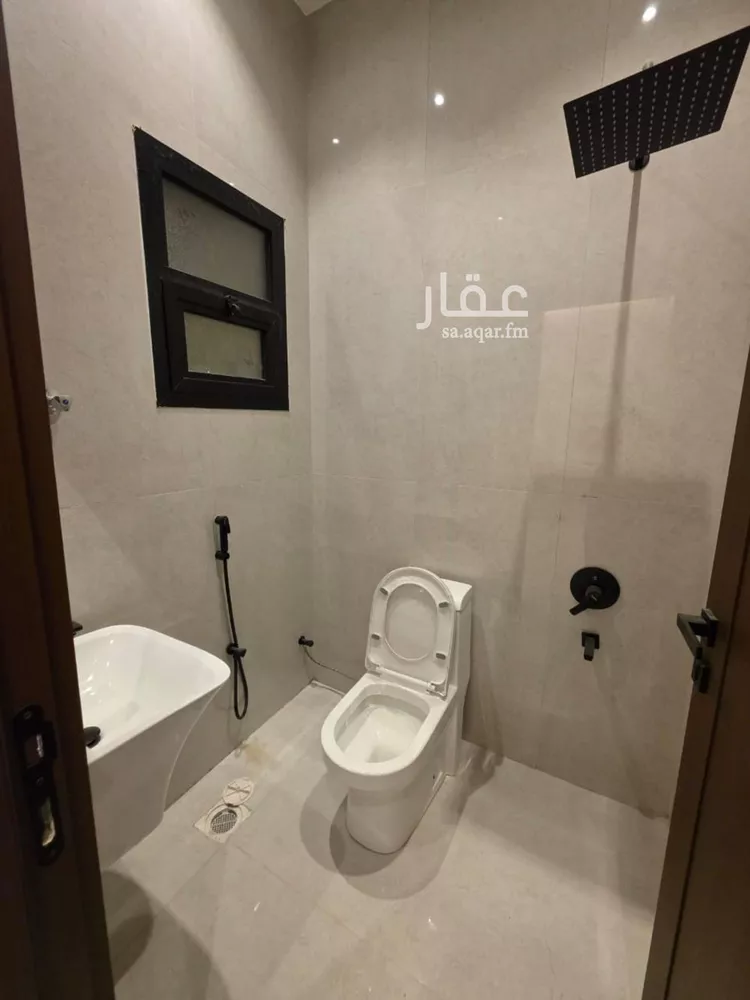 دور للبيع في شارع علي العصامي, حي البيان, مدينة الرياض, منطقة الرياض 15
