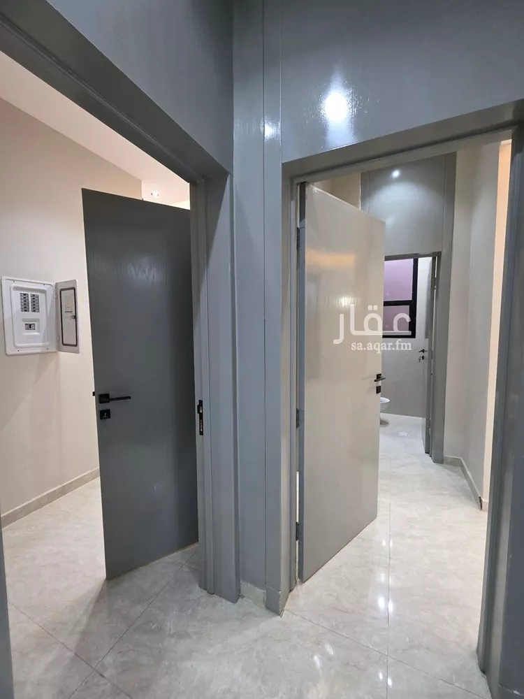 شقة للبيع في شارع القنطرة, حي عكاظ, مدينة الرياض, منطقة الرياض 11