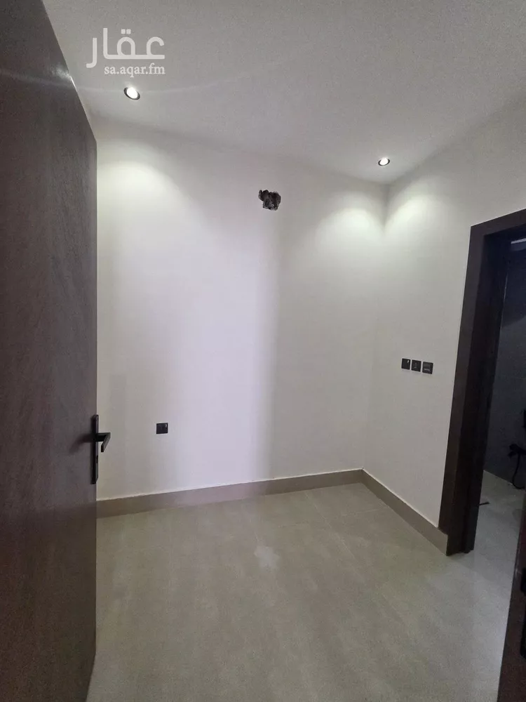 فيلا للبيع في شارع حيدة بن معاوية, حي طويق, مدينة الرياض, منطقة الرياض 28