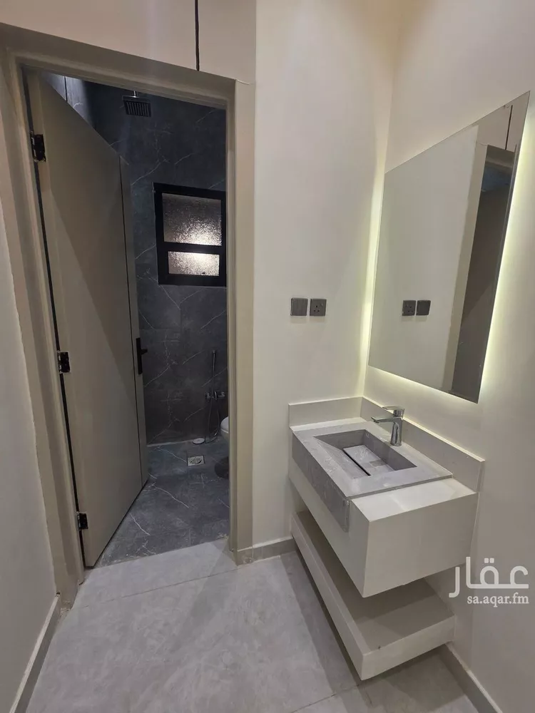 دور للبيع في شارع المحرز, حي أحد, مدينة الرياض, منطقة الرياض 16