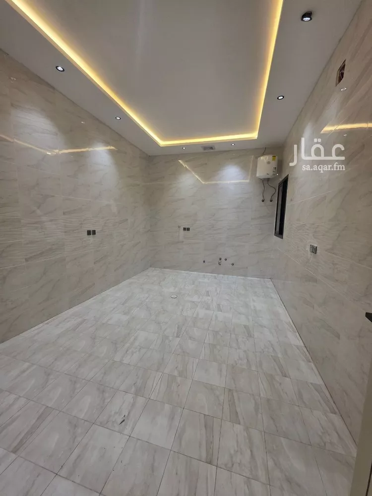 دور للبيع في شارع المحرز, حي أحد, مدينة الرياض, منطقة الرياض 17