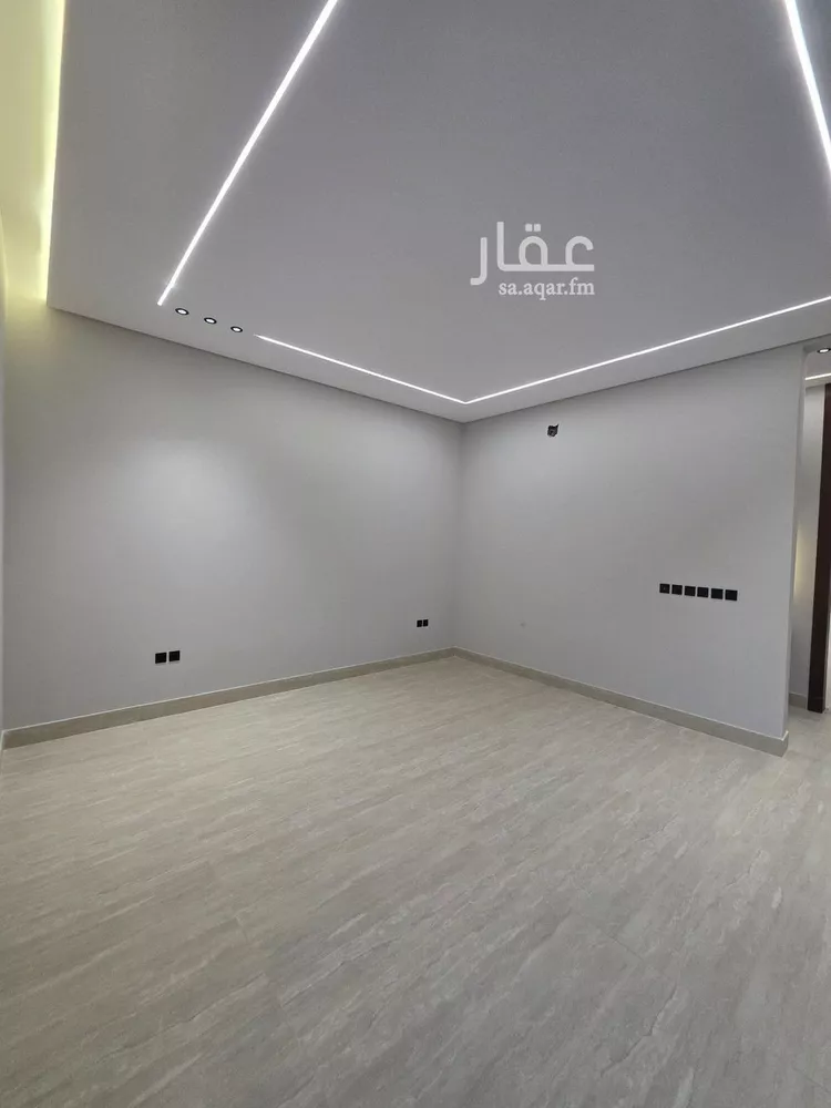 دور للبيع في شارع محمد صالح امام, حي العوالي, مدينة الرياض, منطقة الرياض 10