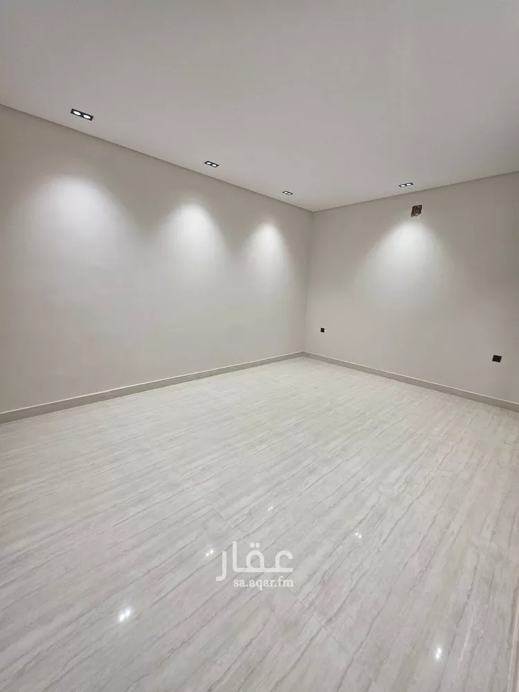 دور للبيع في شارع إسماعيل القسط, حي طويق, مدينة الرياض, منطقة الرياض 14