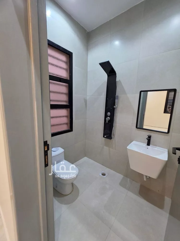 شقة للبيع في شارع القنطرة, حي عكاظ, مدينة الرياض, منطقة الرياض صورة 5