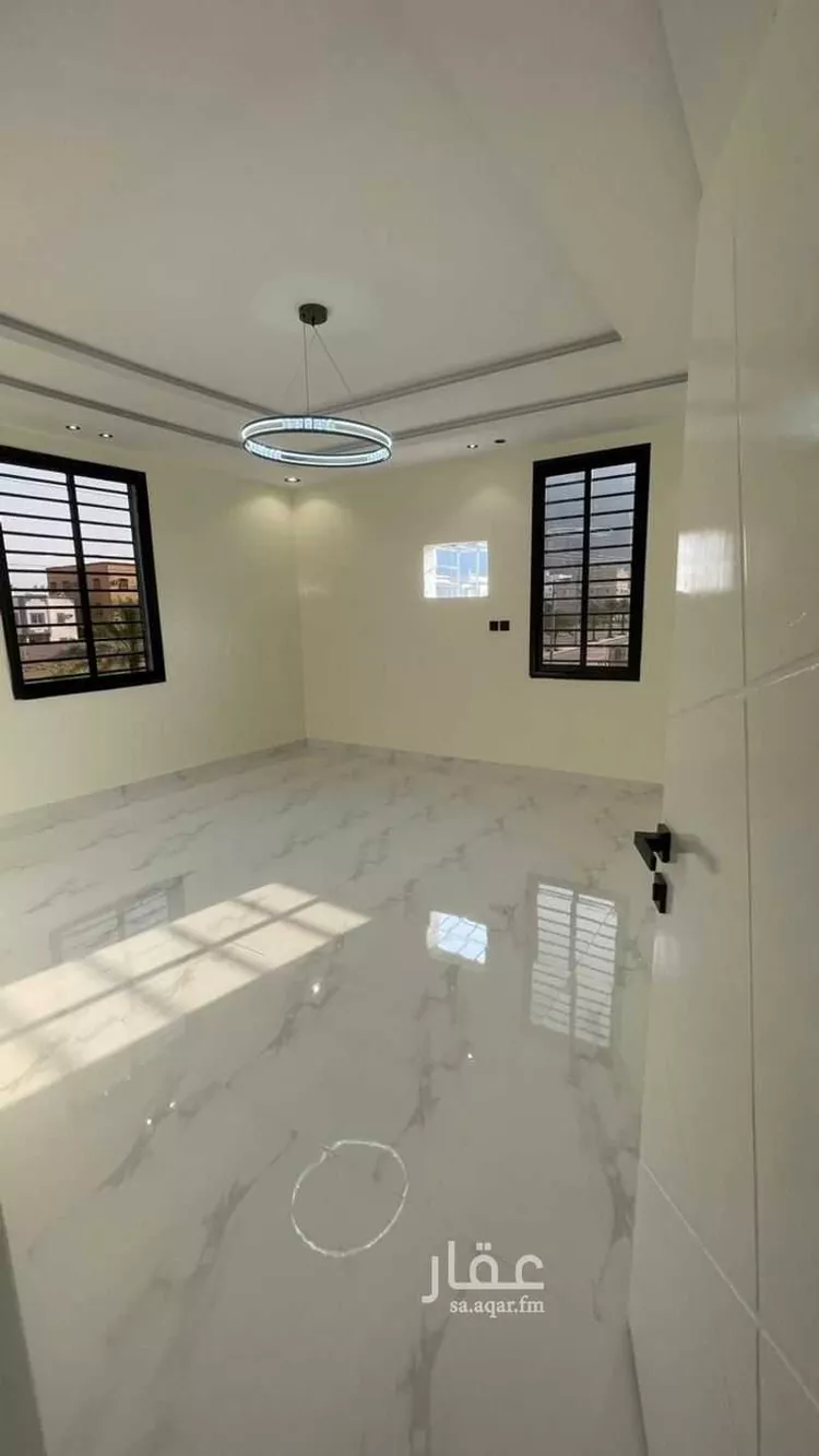 شقة للبيع في شارع عبدالله ابن حسان, حي الحيلة الشرقي, مدينة محائل, منطقة عسير صورة 2