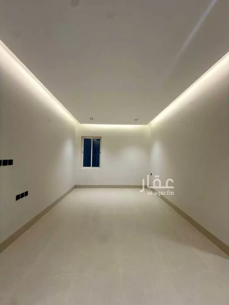 Floor for Sale in Riyadh Ar Rimal 9