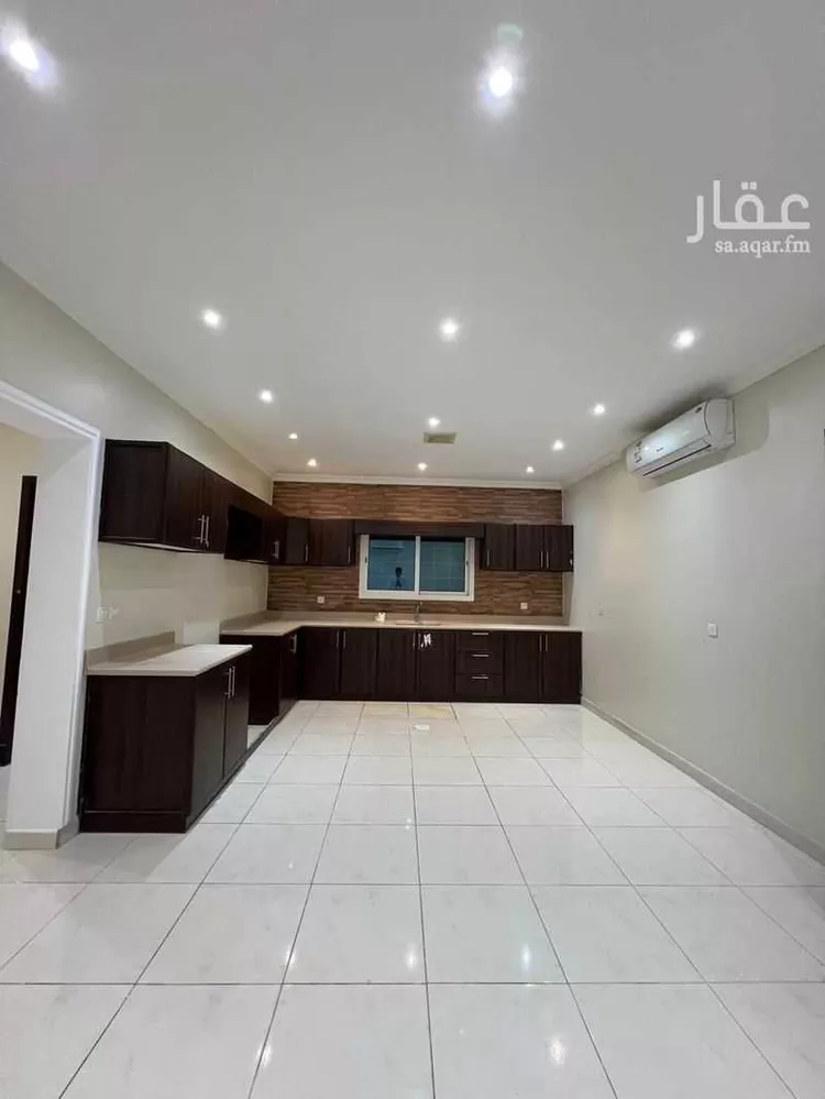 عمارة للإيجار في شارع الملك فهد ابن عبدالعزيز سعود, حي البندرية, مدينة الخبر, المنطقة الشرقية صورة 2