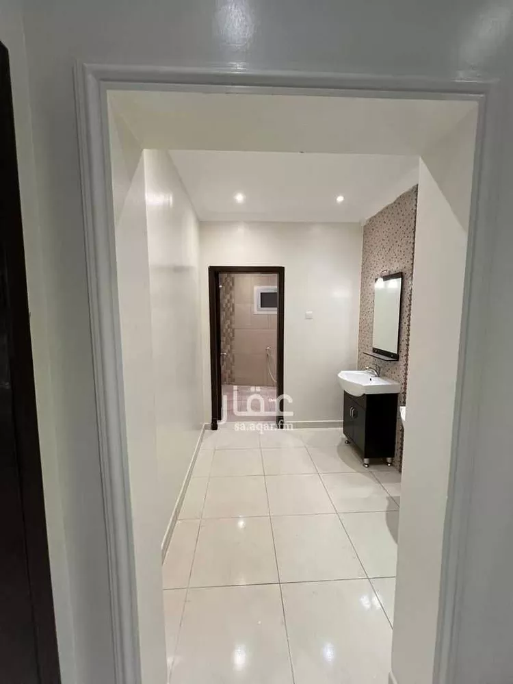 عمارة للإيجار في شارع الامير محمد ابن نايف ابن عبدالعزيز, حي البندرية, مدينة الخبر, المنطقة الشرقية صورة 2