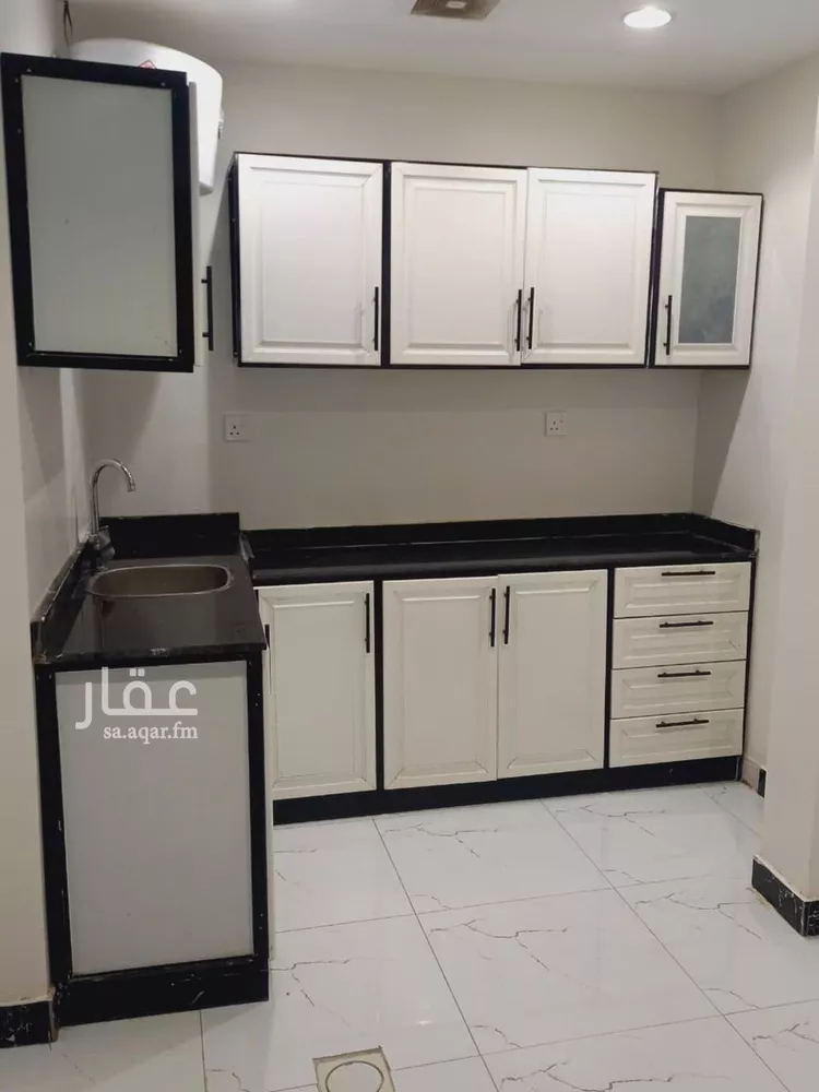 شقة للإيجار في شارع الامير مقرن بن عبدالعزيز, حي المرسلات, مدينة الرياض, منطقة الرياض صورة 3