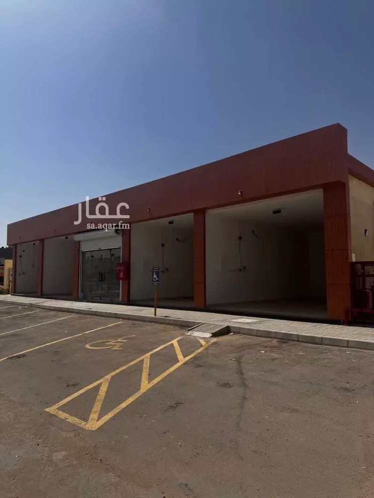 محل للإيجار في شارع ثعلبه بن سعد الخزرجي, حي العارض, مدينة الرياض, منطقة الرياض