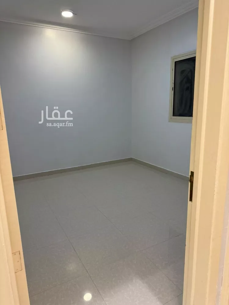 شقة للإيجار في شارع محمد بن معاذ, حي الرمال, مدينة الرياض, منطقة الرياض