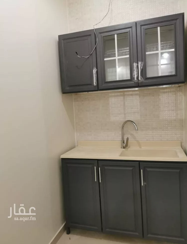 فيلا للإيجار في شارع علي بن نصر الحلي, حي عكاظ, مدينة الرياض, منطقة الرياض صورة 3