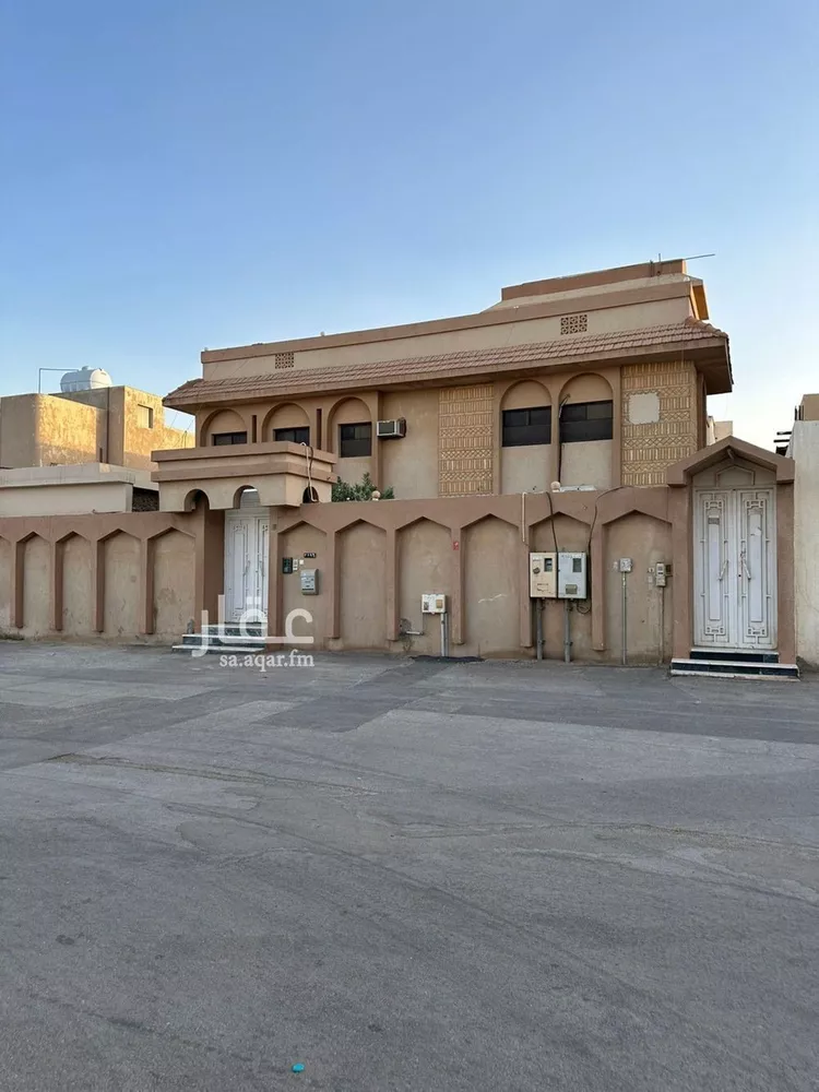 فيلا للبيع في شارع الشرفيه, حي بدر, مدينة الرياض, منطقة الرياض صورة 2