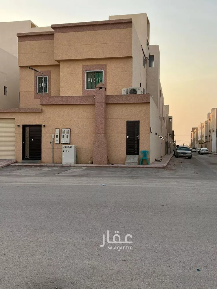 فيلا للبيع في شارع الحسن بن يحيي, حي الرمال, مدينة الرياض, منطقة الرياض