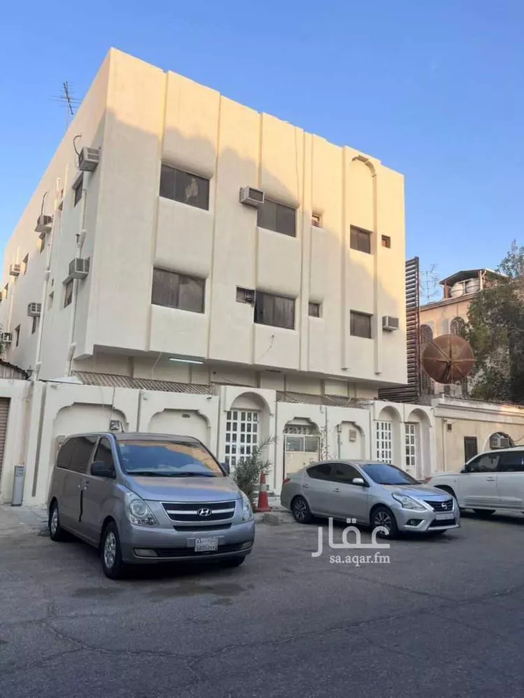 عمارة للبيع في شارع الثالث والعشرون, حي الخبر الجنوبية, مدينة الخبر, المنطقة الشرقية صورة 2