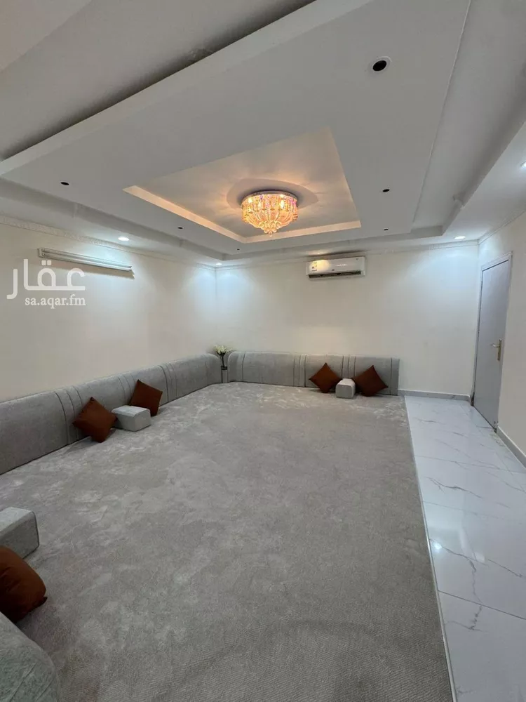 فيلا للبيع في شارع رقم 134, حي المونسية, مدينة الرياض, منطقة الرياض صورة 2