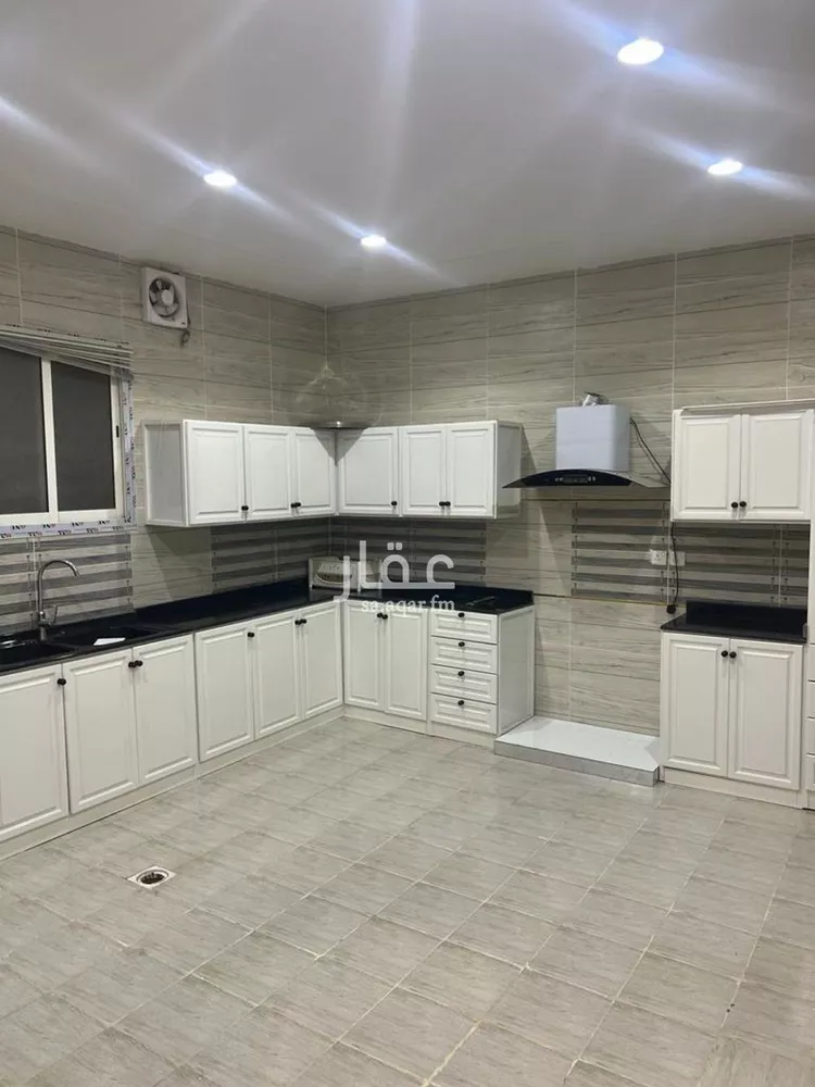 فيلا للإيجار في شارع حمد التميمي, حي الرمال, مدينة الرياض, منطقة الرياض صورة 3