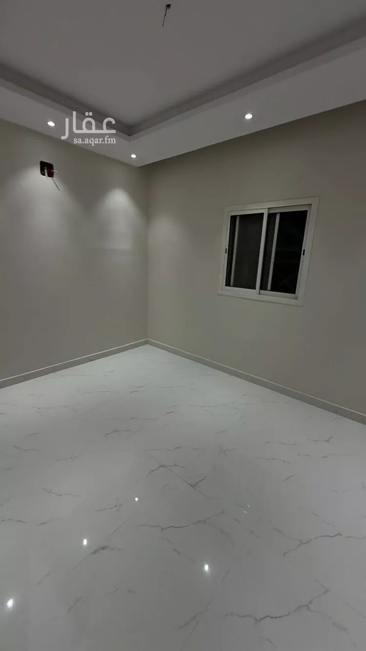 دور للبيع في شارع عبدالمحسن المنيع, حي الرمال, مدينة الرياض, منطقة الرياض صورة 5