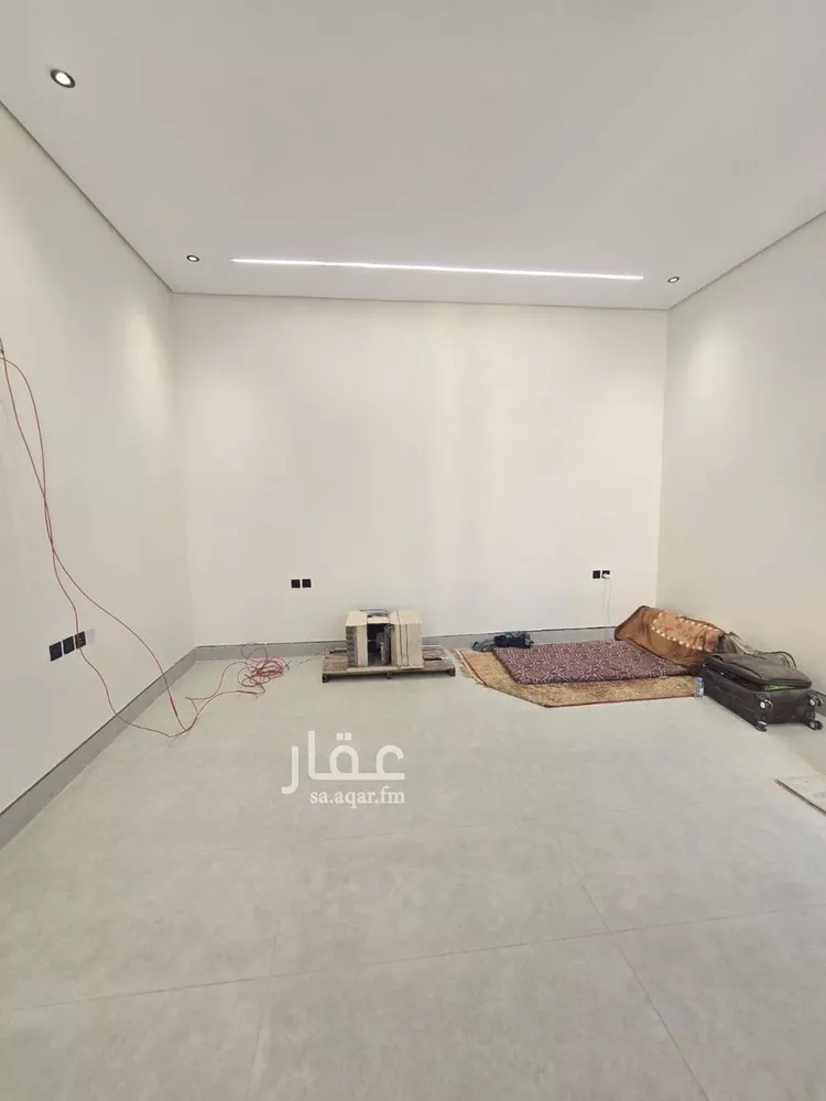 فيلا للبيع في شارع الهواشلة, حي اليرموك, مدينة الرياض, منطقة الرياض صورة 2