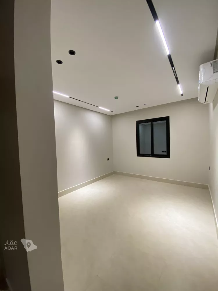 شقة للبيع في شارع سكاكا, حي الخور, مدينة الخبر, المنطقة الشرقية 2