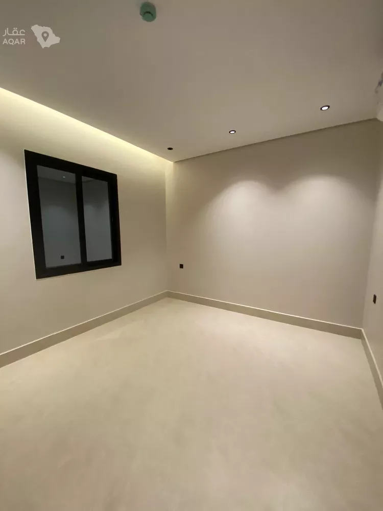 شقة للبيع في شارع سكاكا, حي الحمراء, مدينة الخبر, المنطقة الشرقية 7