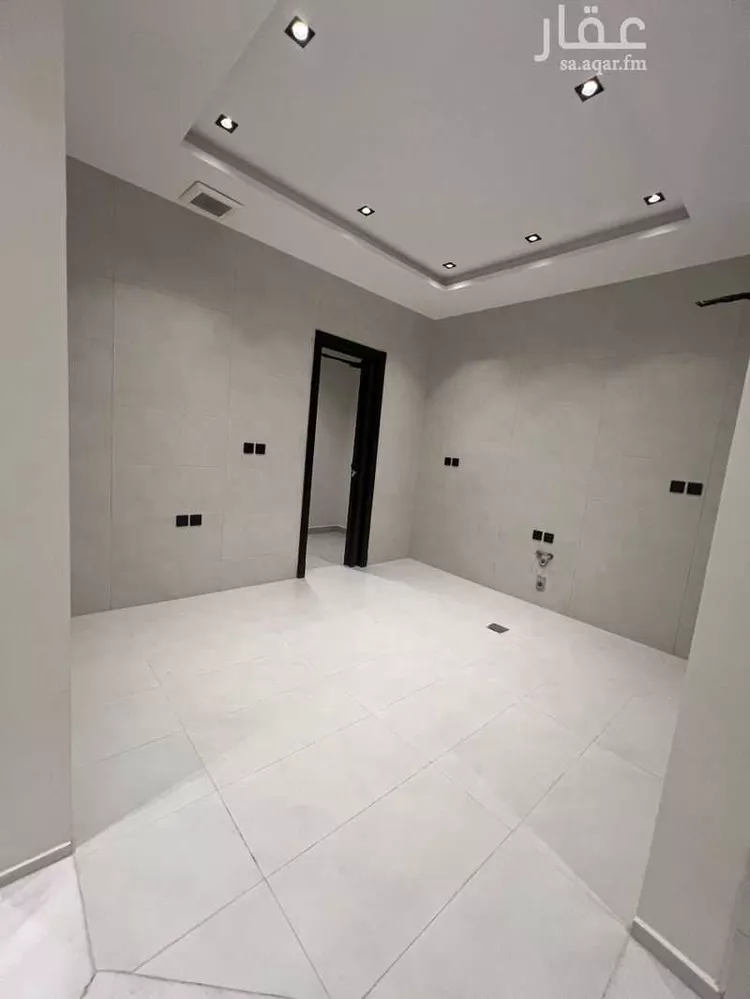 شقة للإيجار في شارع احمد لاري ، حي العزيزية ، جدة ، جدة