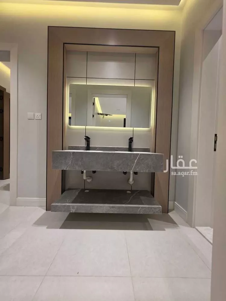 شقة للبيع في شارع لطفية عبدالحميد الخطيب, حي الملك فهد, مدينة مكة المكرمة, منطقة مكة المكرمة 13