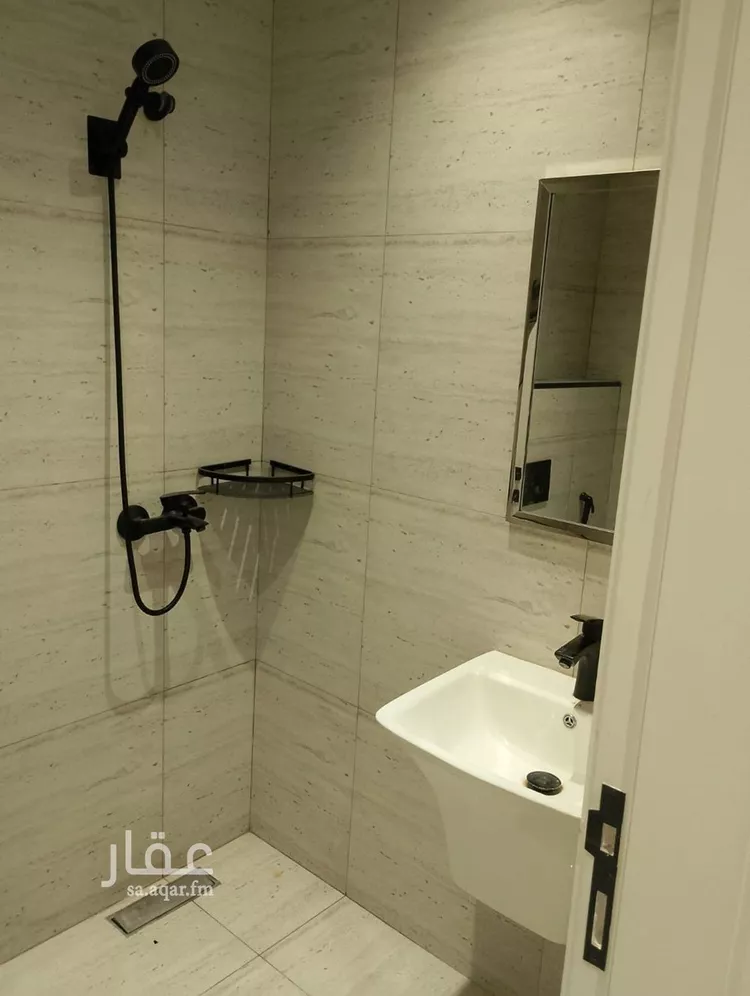 شقة للإيجار في شارع بريدة, حي الإزدهار, مدينة الرياض, منطقة الرياض صورة 3