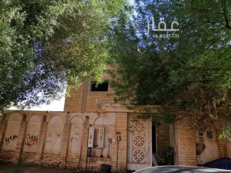فيلا للبيع في شارع أروى بنت عبدالمطلب, حي الملز, مدينة الرياض, منطقة الرياض
