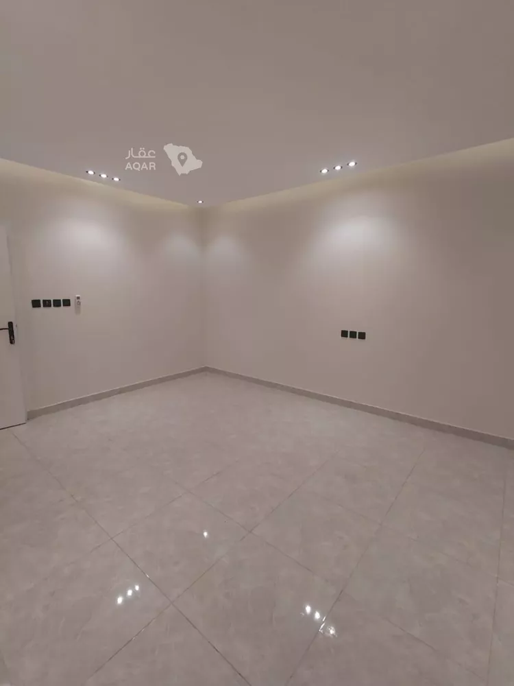 شقة للإيجار في شارع الدائري الشرقي الفرعي, حي الروضة, مدينة الرياض, منطقة الرياض